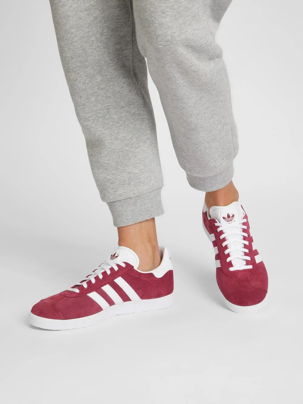 Adidas Gazelle sneakers, merlot