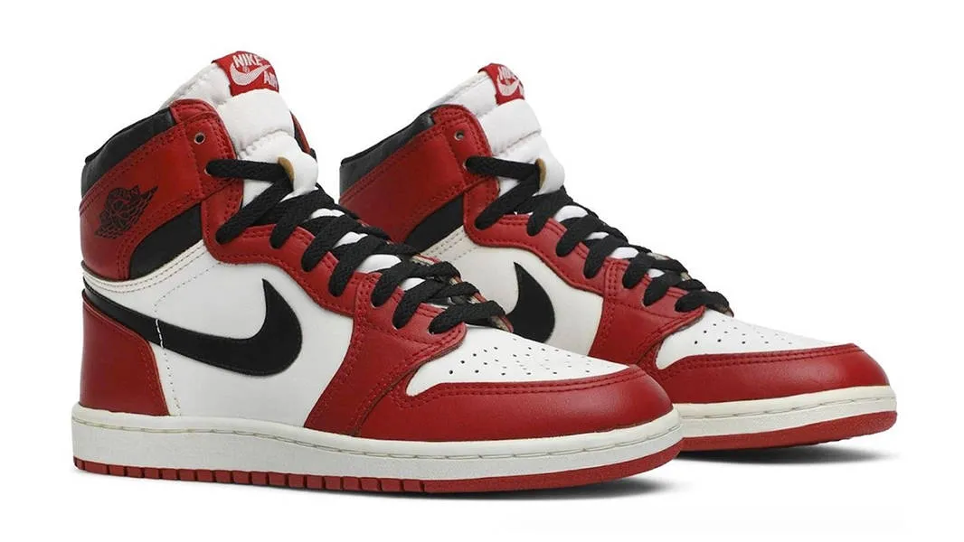 Air Jordan 1 High OG Chicago 'Reimagined' 2022