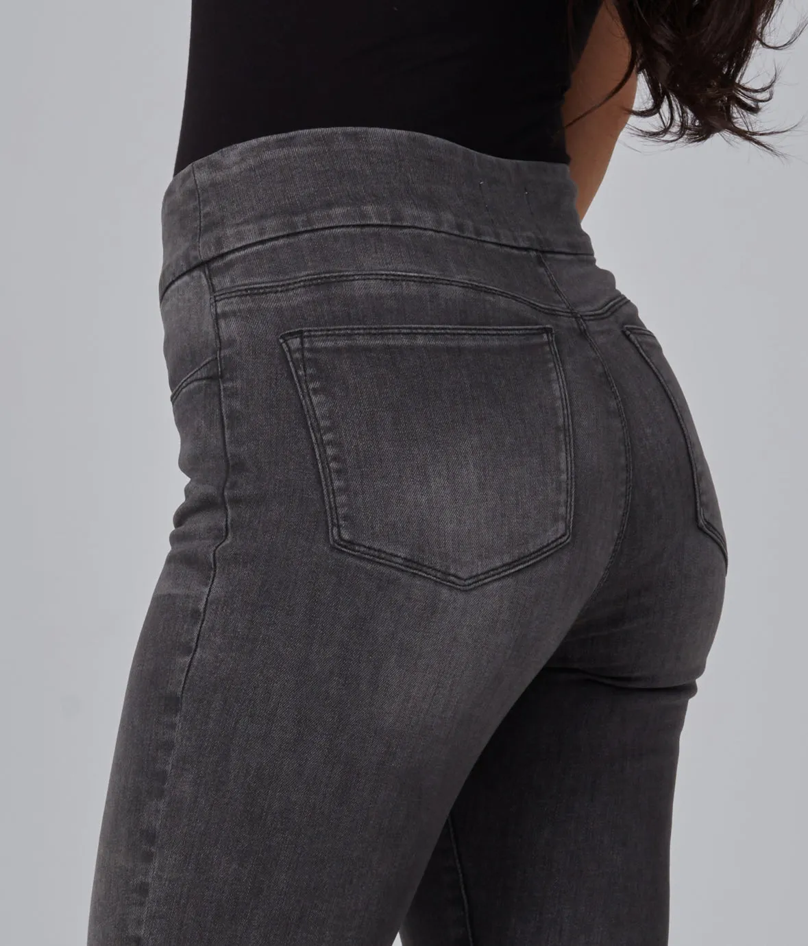 Anna-SG High Rise Skinny Pull-On Jeans