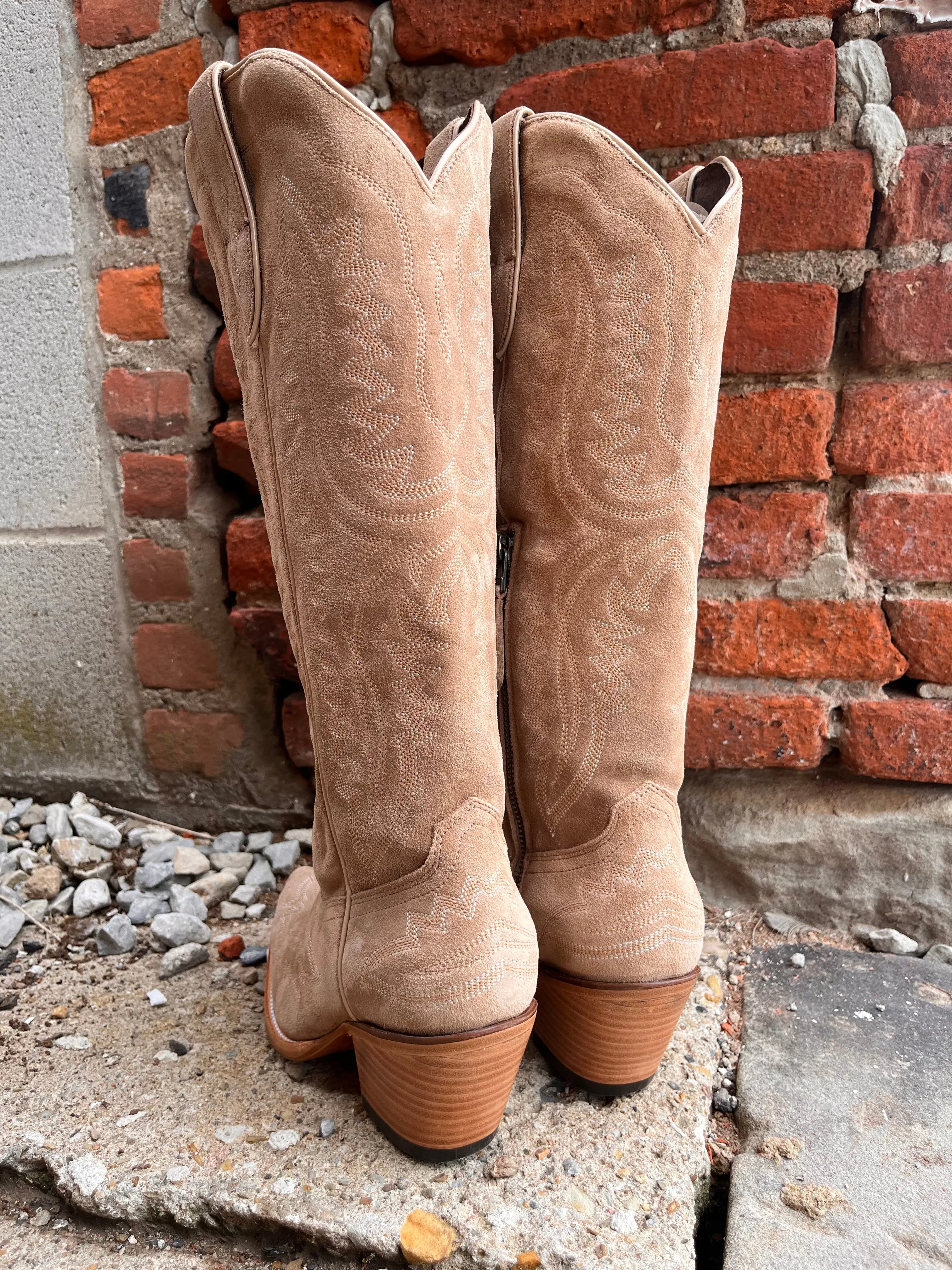 Ariat Women's Casanova Truly Taupe Western Cowgirl Boots 10053650