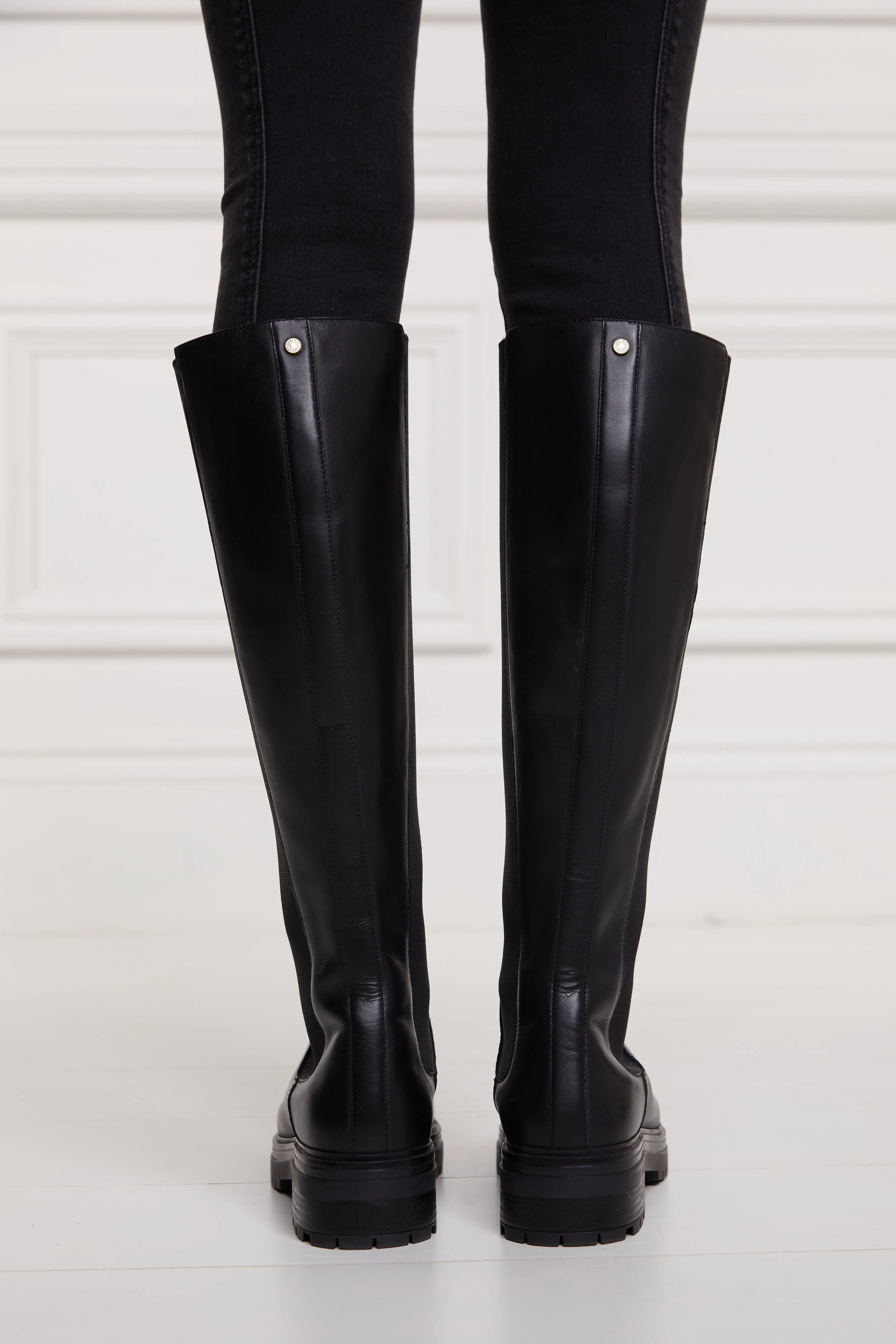 Astoria Knee Boot (Black)