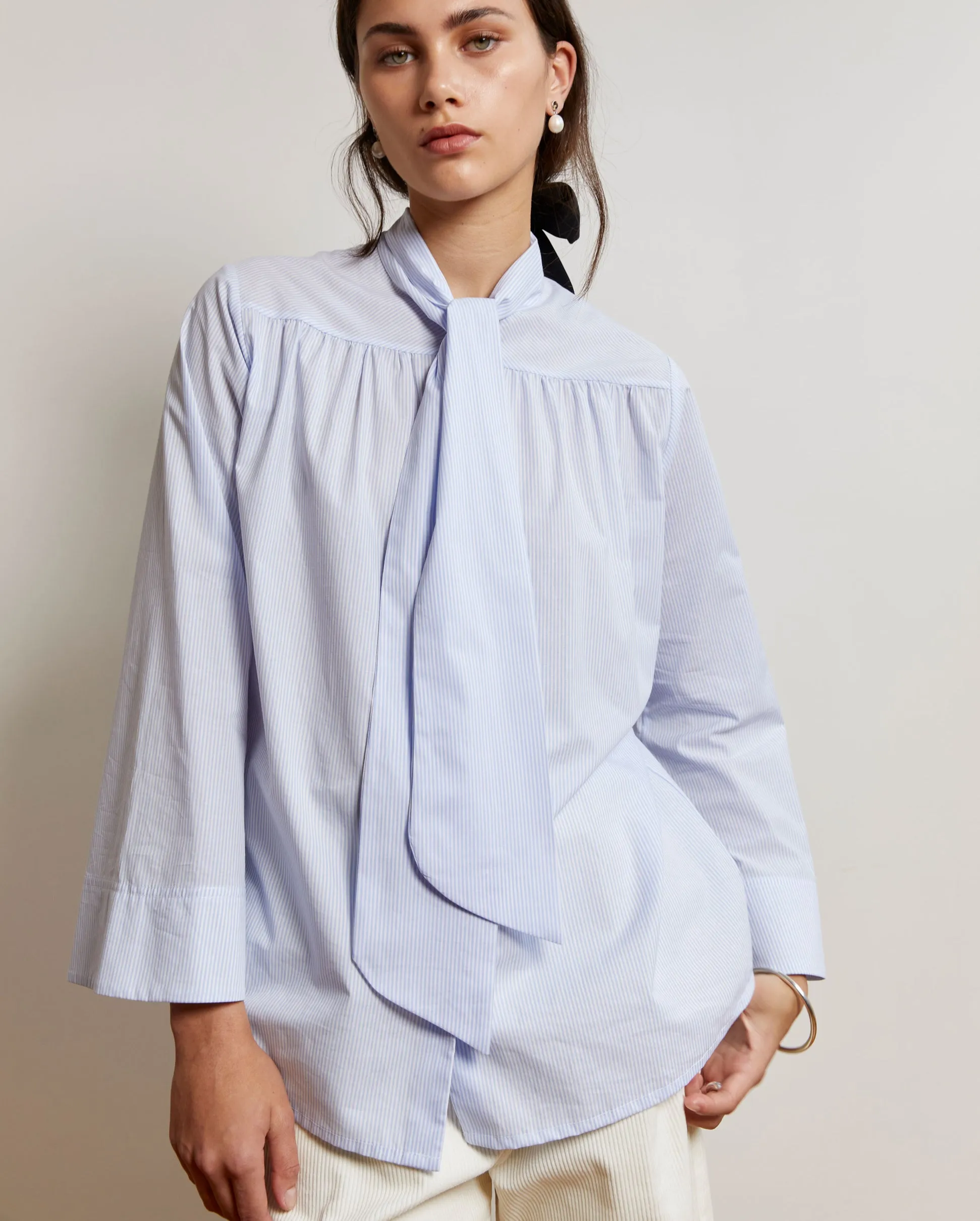 BIANCA BOW BLOUSE / BABY BLUE & WHITE