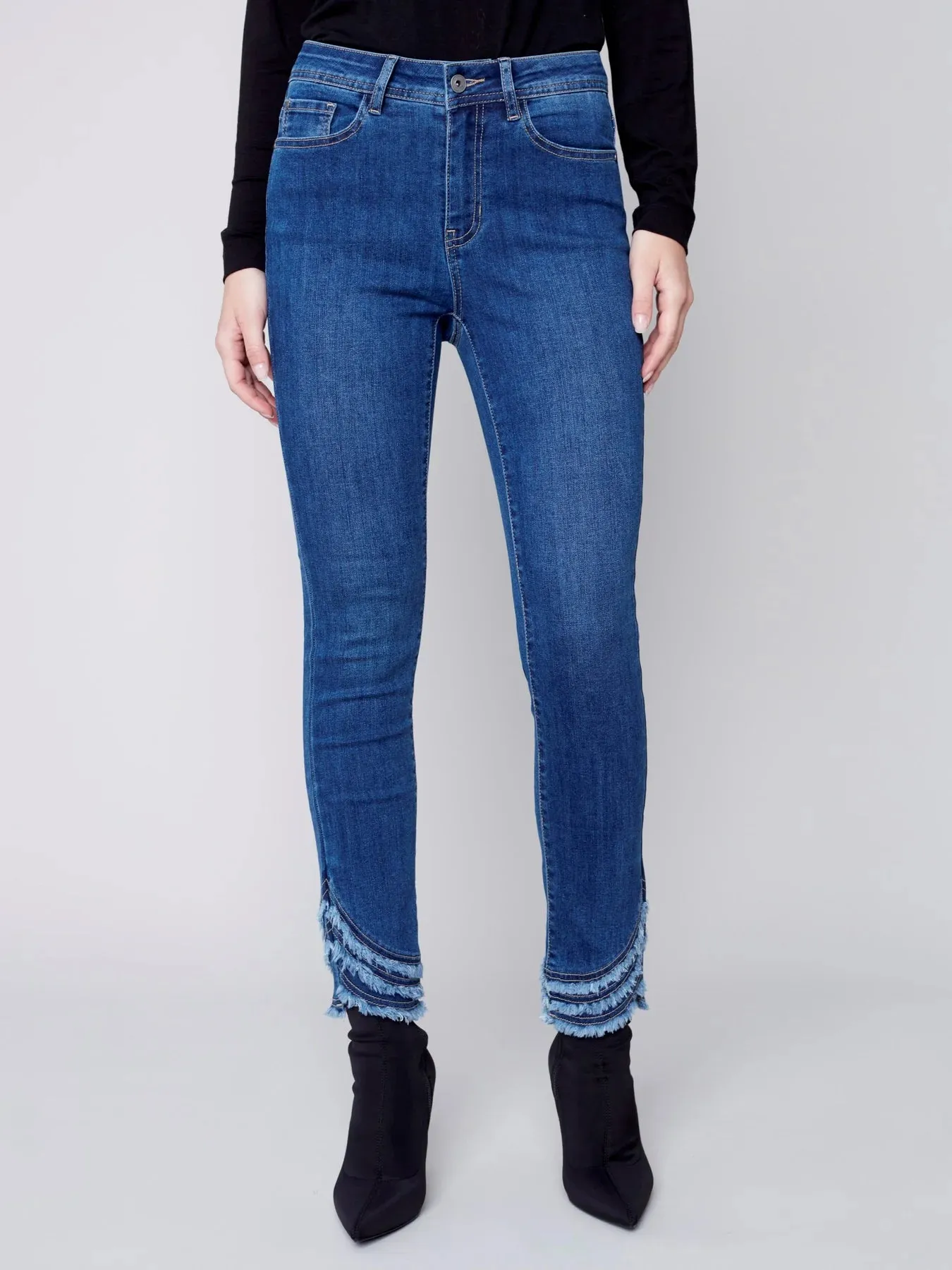 FRAYED HEM JEAN