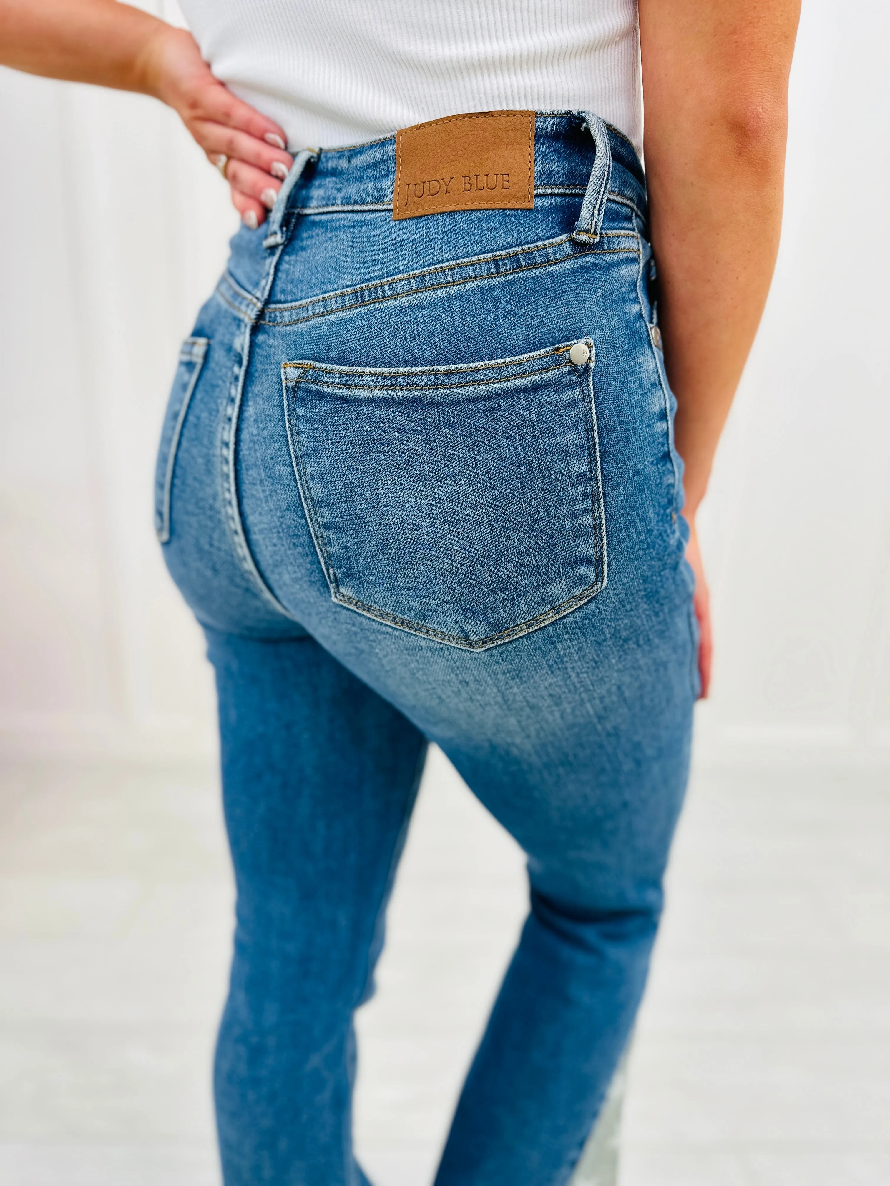 Judy Blue REG/CURVY Miss Americana Flare Jeans