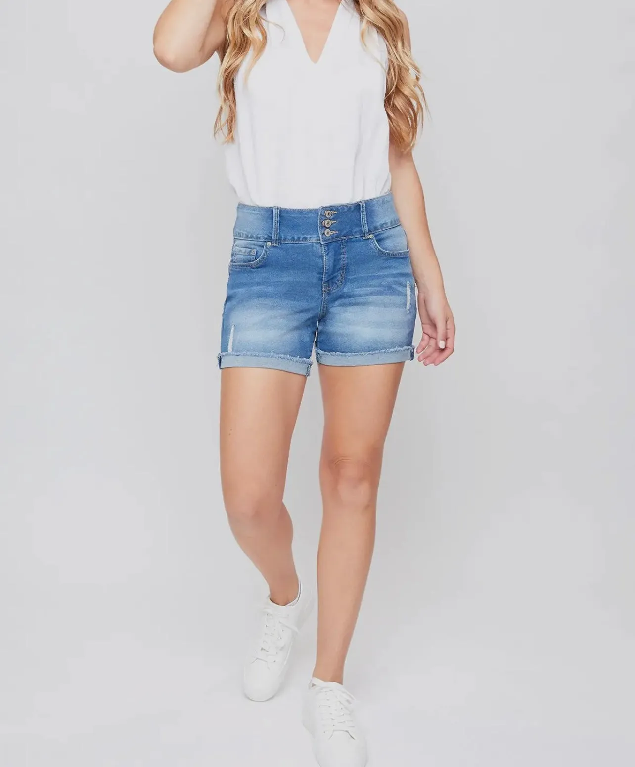 Mac 3 Button Fray Cuff Denim Short